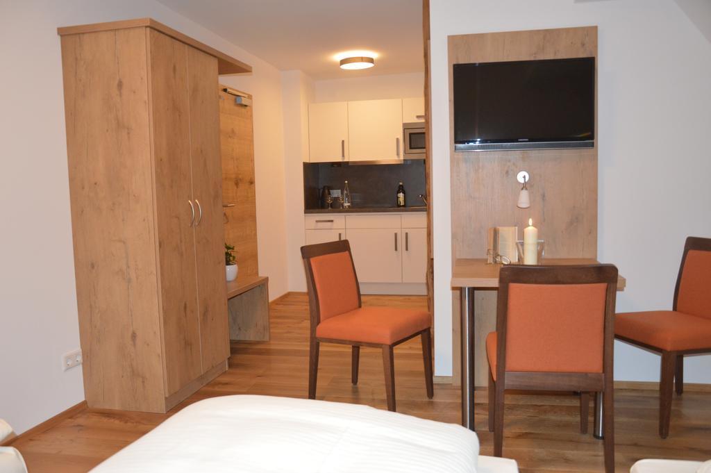 Bauer Gaestezimmer Kipfenberg Eksteriør billede